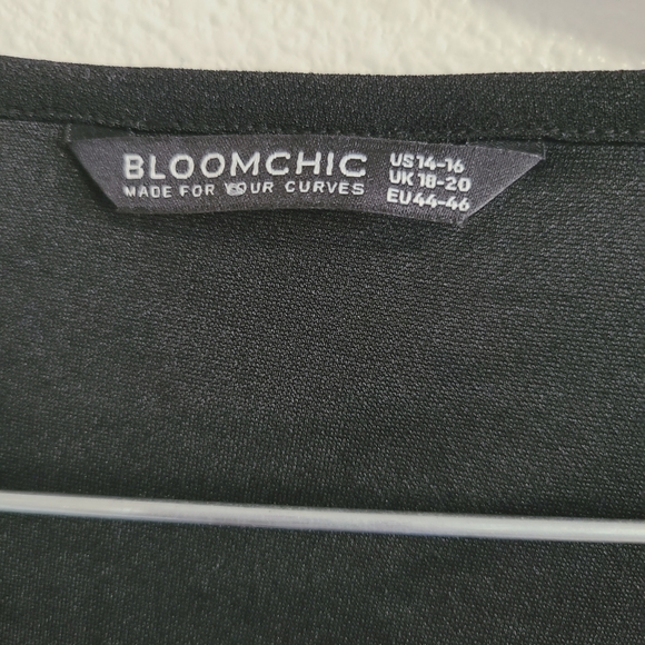 BloomChic Black Wrap Sequins Dress - Picture 5 of 10